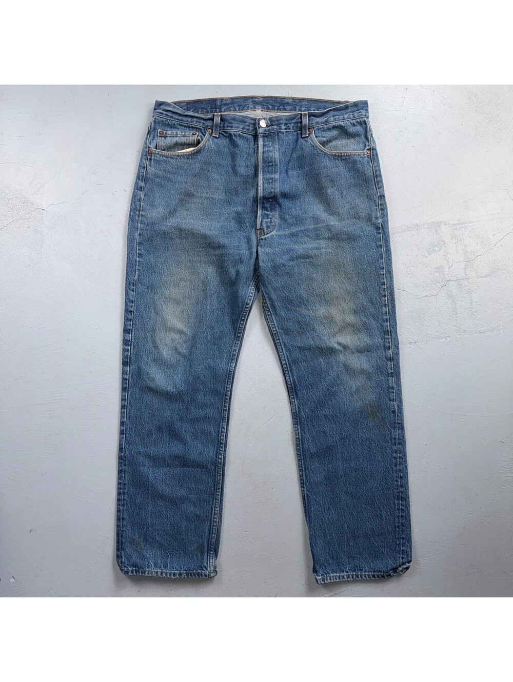 Levis 501 Vintage 80s USA XX Straight Leg Jeans Blue Light Wash 42x34 Act 38x29